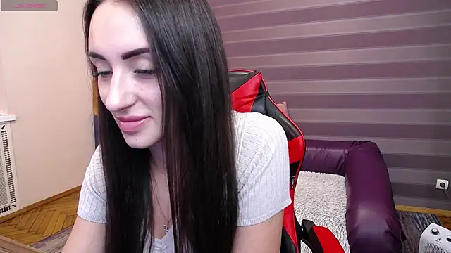 Snapshot of JenniferStone chatting on November 21, 7:51 am JenniferStone online show from November 21, 7:51 am