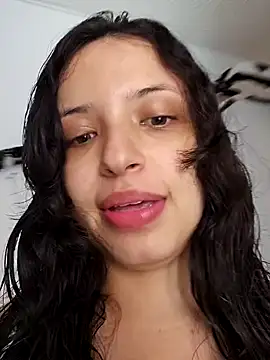 Snapshot of SexyLilyXO chatting on March 4, 6:50 pm SexyLilyXO online show from March 4, 6:50 pm