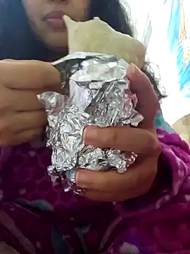 Snapshot of SexyLilyXO chatting on March 12, 3:24 am SexyLilyXO online show from March 12, 3:24 am