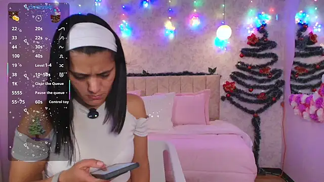 miaoconell online show from December 17, 9:10 pm