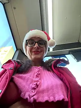 NataKitten online show from December 23, 6:33 am