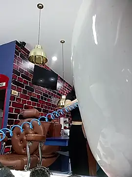 Snapshot of Ali3Martin chatting on February 16, 9:33 pm Ali3Martin online show from February 16, 9:33 pm