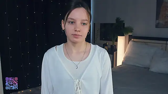 EdinaCordner online show from March 3, 7:54 am