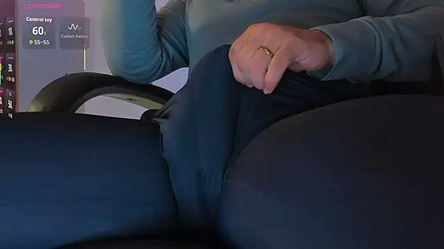 MxsterJohn online show from March 24, 3:33 am