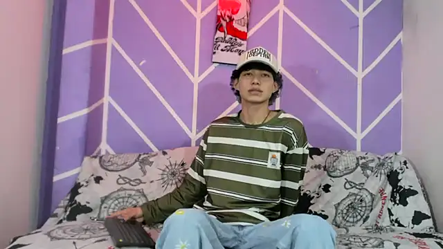 Maxxi hot23 online show from September 26, 7:29 pm