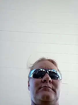 Snapshot of wetnwildforyou chatting on October 24, 4:03 pm wetnwildforyou online show from October 24, 4:03 pm