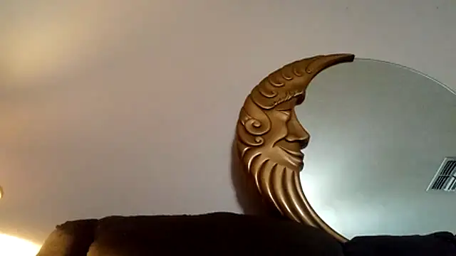 Snapshot of wetnwildforyou chatting on October 26, 5:52 pm wetnwildforyou online show from October 26, 5:52 pm