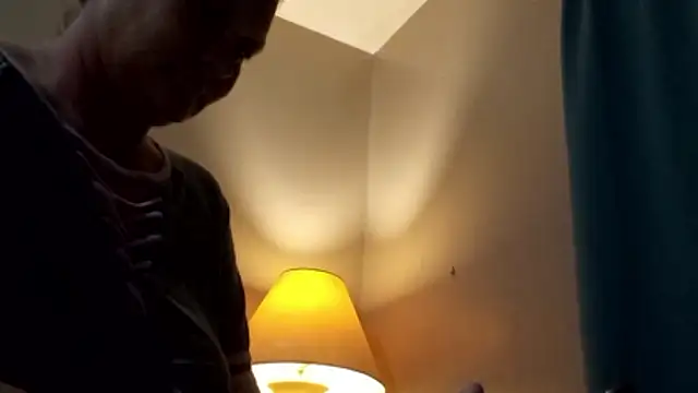 Snapshot of wetnwildforyou chatting on November 4, 4:44 am wetnwildforyou online show from November 4, 4:44 am