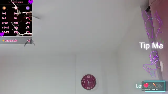 Snapshot of astrii_33 chatting on March 14, 7:34 pm astrii 33 online show from March 14, 7:34 pm