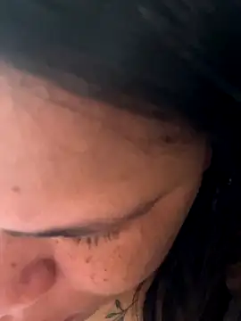 Snapshot of mel88Da chatting on October 29, 1:24 pm mel88Da online show from October 29, 1:24 pm