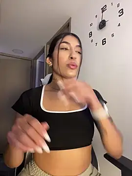 AshleyG 222 online show from December 13, 9:20 pm