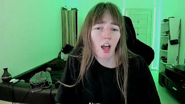 bekkawell online show from October 8, 9:12 pm