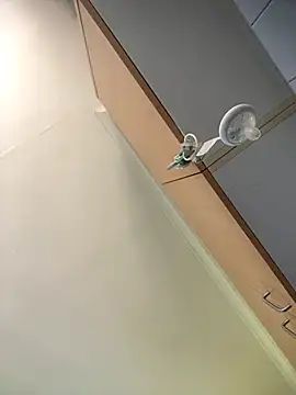 Snapshot of 1Zoey101 chatting on November 27, 4:36 am 1Zoey101 online show from November 27, 4:36 am