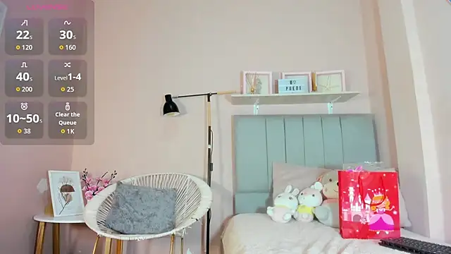 Snapshot of mary_cute9 chatting on September 21, 12:40 pm mary cute9 online show from September 21, 12:40 pm