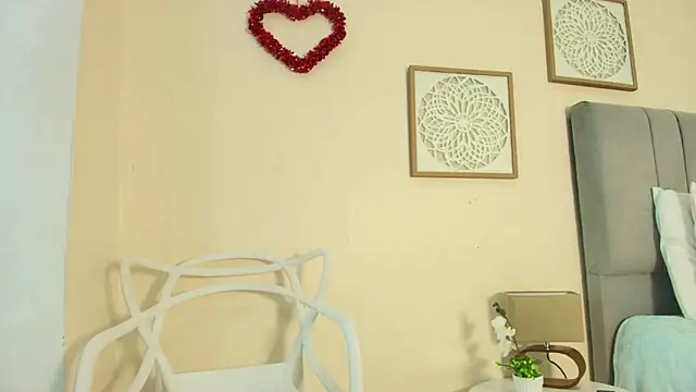 mary cute9 online show from March 28, 12:05 pm