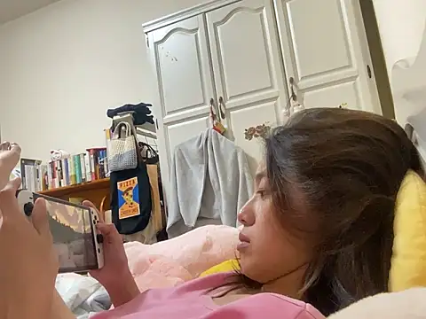 Snapshot of ladypaggy chatting on February 26, 4:24 pm ladypaggy online show from February 26, 4:24 pm