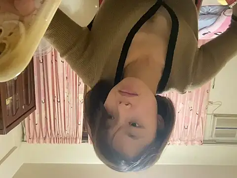 Snapshot of ladypaggy chatting on March 20, 3:47 pm ladypaggy online show from March 20, 3:47 pm