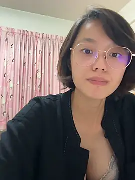 ladypaggy online show from April 4, 1:52 pm