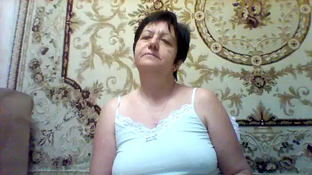 Snapshot of Lota5821 chatting on February 28, 3:59 am Lota5821 online show from February 28, 3:59 am