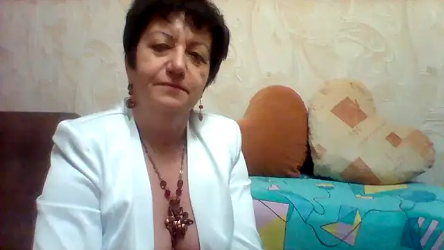 Snapshot of Lota5821 chatting on March 1, 11:37 pm Lota5821 online show from March 1, 11:37 pm