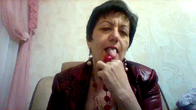 Snapshot of Lota5821 chatting on March 2, 4:10 pm Lota5821 online show from March 2, 4:10 pm