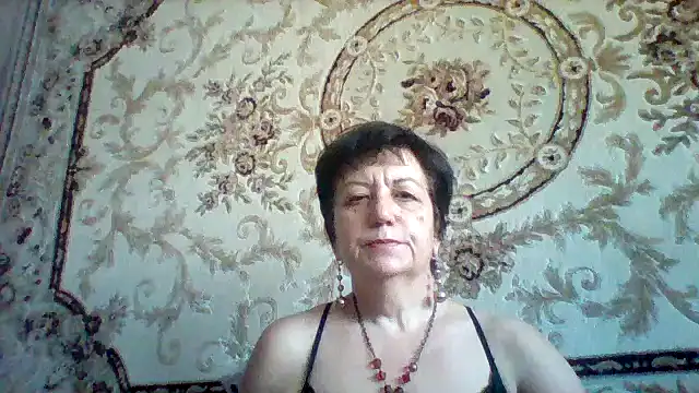 Snapshot of Lota5821 chatting on March 5, 7:16 am Lota5821 online show from March 5, 7:16 am