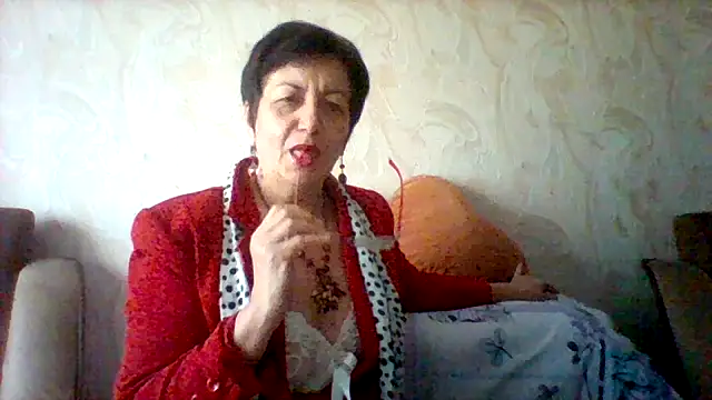 Snapshot of Lota5821 chatting on March 5, 1:17 pm Lota5821 online show from March 5, 1:17 pm