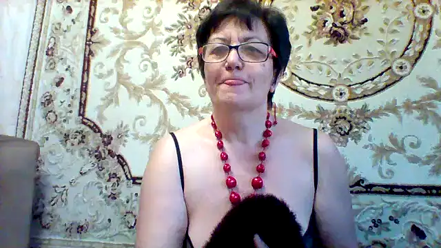 Snapshot of Lota5821 chatting on March 7, 10:24 am Lota5821 online show from March 7, 10:24 am