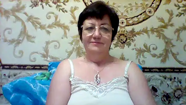 Snapshot of Lota5821 chatting on March 21, 12:51 am Lota5821 online show from March 21, 12:51 am