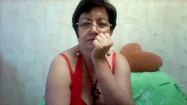 Snapshot of Lota5821 chatting on March 23, 8:15 am Lota5821 online show from March 23, 8:15 am