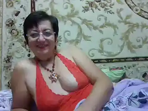 Snapshot of Lota5821 chatting on October 13, 11:49 pm Lota5821 online show from October 13, 11:49 pm