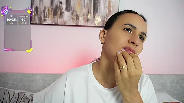 Sara Charmy online show from September 27, 11:04 am