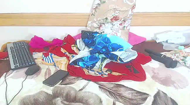 ChocolateClit online show from March 7, 5:08 am