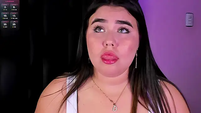 MadissonLee   online show from October 28, 7:27 pm