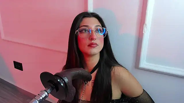 Snapshot of Gabrielakassi chatting on September 16, 11:44 am Gabrielakassi online show from September 16, 11:44 am