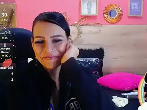 yessila parker online show from March 19, 8:45 am