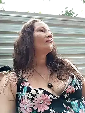 Sexy-Woman-Mature online show from March 4, 1:28 pm