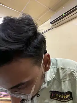 hypersexdriveboi online show from September 11, 2:06 pm