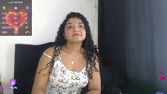 Snapshot of victtoria_cane63 chatting on February 23, 9:45 pm victtoria cane63 online show from February 23, 9:45 pm