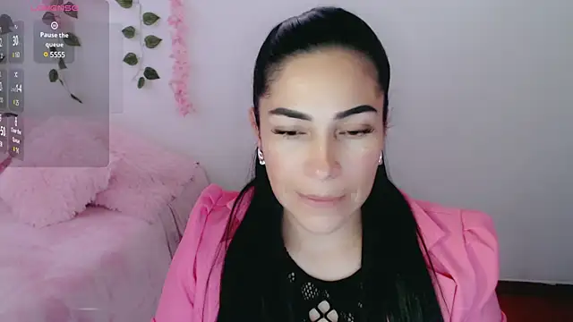 Snapshot of luna_lgomez_ chatting on March 12, 11:09 am luna lgomez  online show from March 12, 11:09 am