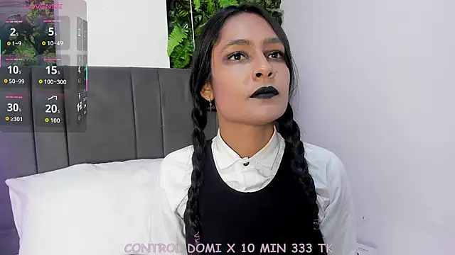 Fernanda liie  online show from October 23, 12:48 pm