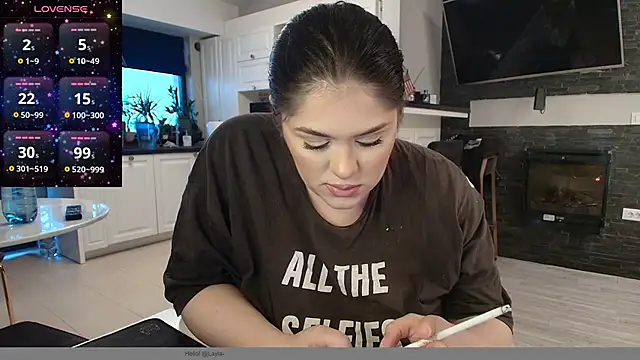 Layla- online show from December 11, 11:41 am