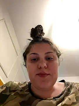 Layla- online show from September 15, 11:16 pm