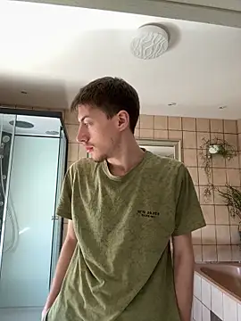 Snapshot of xy_monkeyBigCock chatting on March 18, 11:41 am xy monkeyBigCock online show from March 18, 11:41 am