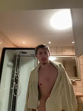 Snapshot of xy_monkeyBigCock chatting on March 20, 12:19 am xy monkeyBigCock online show from March 20, 12:19 am