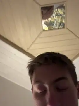 Snapshot of xy_monkeyBigCock chatting on March 23, 3:10 am xy monkeyBigCock online show from March 23, 3:10 am