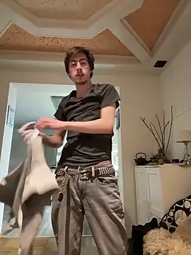 xy monkeyBigCock online show from April 16, 11:18 pm