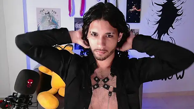 Snapshot of oezack___ chatting on March 12, 12:10 am oezack online show from March 12, 12:10 am