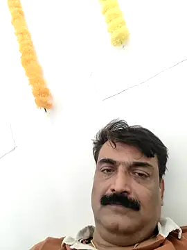 Snapshot of boobs5626 chatting on November 3, 8:37 am boobs5626 online show from November 3, 8:37 am