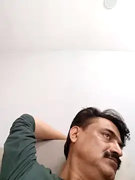 Snapshot of boobs5626 chatting on December 4, 3:38 am boobs5626 online show from December 4, 3:38 am